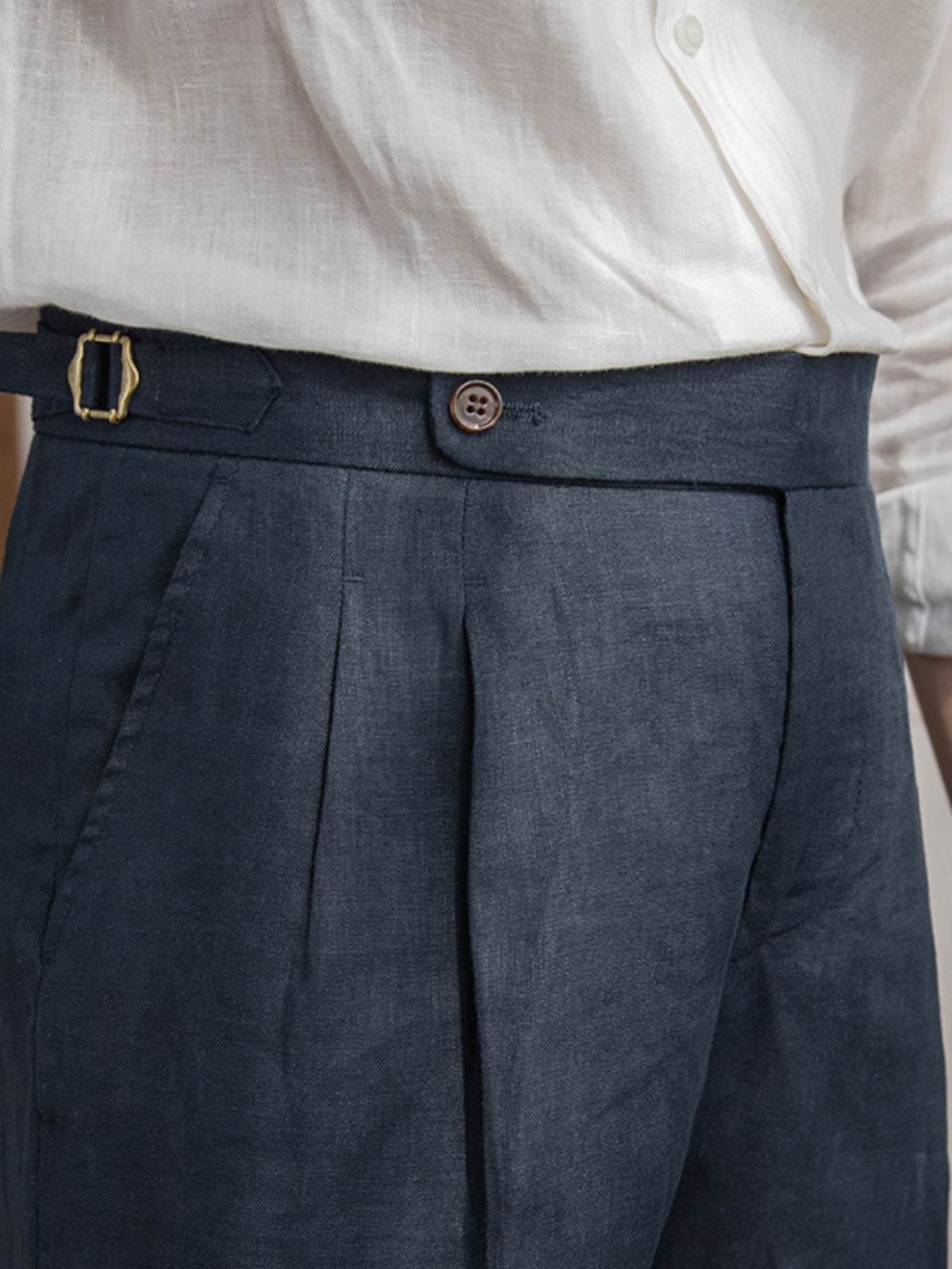 Burlane High End Linen Shorts