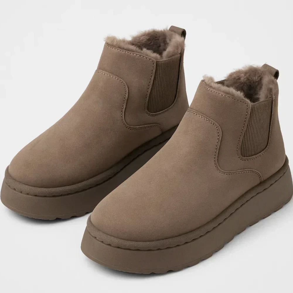 COZELIA™ | SUEDE BOOTS