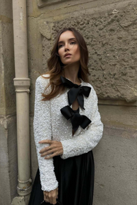 Black (Almost sold out)