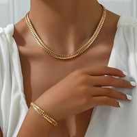 40.64 CM Chain + 20.32 CM Bracelet